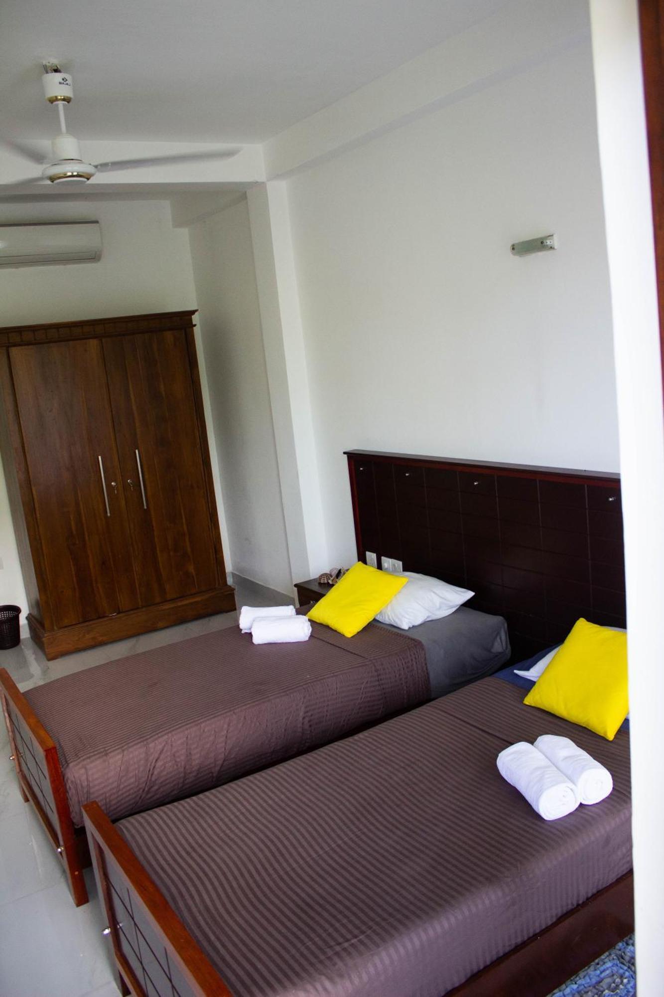 Uralsurf House Hotel Weligama Exterior foto